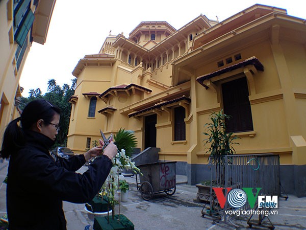 Hanoi’s parishioners jubilantly prepare for Christmas - ảnh 1